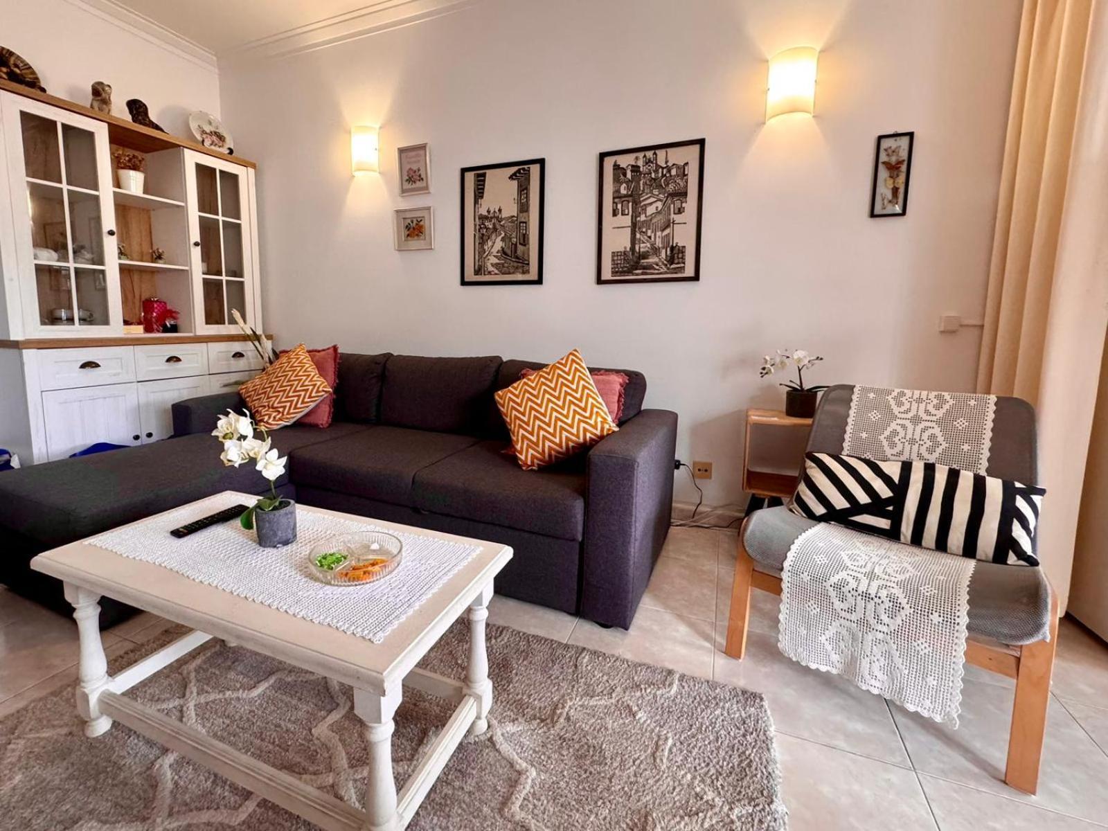 Da Rocha Rosa Apartment *