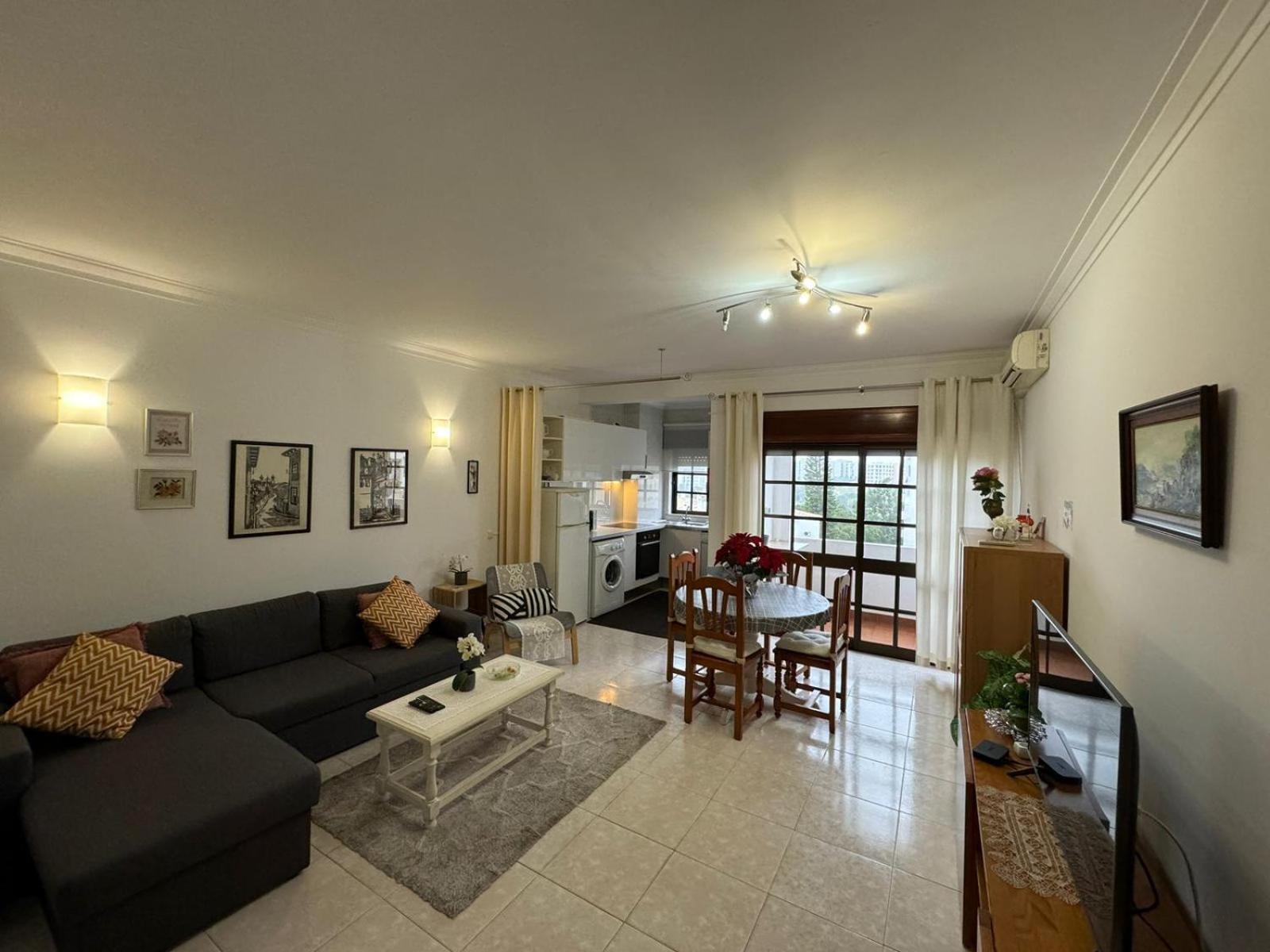 Da Rocha Rosa Apartment *